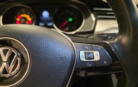 Volkswagen Passat B8 рестайлинг, 2017 год, 1 950 000 рублей, 15 фотография