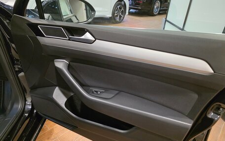 Volkswagen Passat B8 рестайлинг, 2017 год, 1 950 000 рублей, 22 фотография