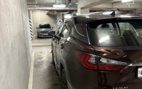 Lexus RX IV рестайлинг, 2018 год, 4 350 000 рублей, 10 фотография