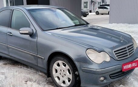 Mercedes-Benz C-Класс, 2005 год, 750 000 рублей, 7 фотография