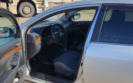 Toyota Avensis III рестайлинг, 2006 год, 790 000 рублей, 10 фотография