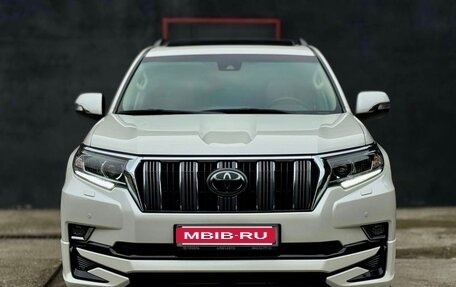 Toyota Land Cruiser Prado 150 рестайлинг 2, 2022 год, 7 150 000 рублей, 2 фотография