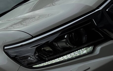 Toyota Land Cruiser Prado 150 рестайлинг 2, 2022 год, 7 150 000 рублей, 23 фотография