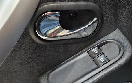 Nissan Terrano III, 2017 год, 1 290 000 рублей, 15 фотография