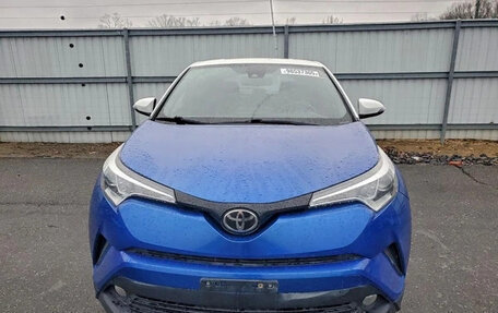 Toyota C-HR I рестайлинг, 2019 год, 5 100 000 рублей, 8 фотография