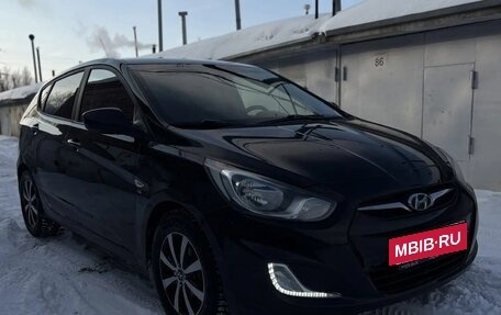 Hyundai Solaris II рестайлинг, 2011 год, 759 000 рублей, 5 фотография