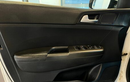 KIA Sportage IV рестайлинг, 2019 год, 2 596 000 рублей, 14 фотография