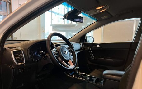 KIA Sportage IV рестайлинг, 2019 год, 2 596 000 рублей, 15 фотография