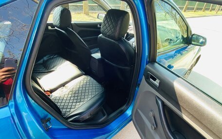 Ford Focus II рестайлинг, 2007 год, 16 фотография