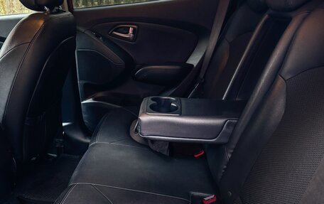 Hyundai ix35 I рестайлинг, 2014 год, 1 300 000 рублей, 10 фотография