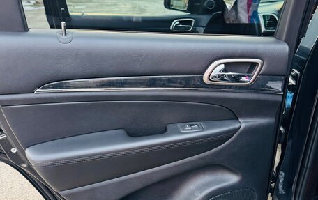 Jeep Grand Cherokee, 2012 год, 1 700 000 рублей, 13 фотография