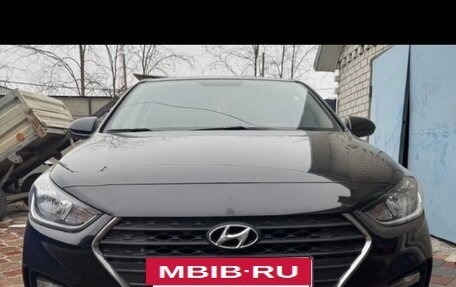 Hyundai Solaris II рестайлинг, 2017 год, 1 190 000 рублей, 2 фотография