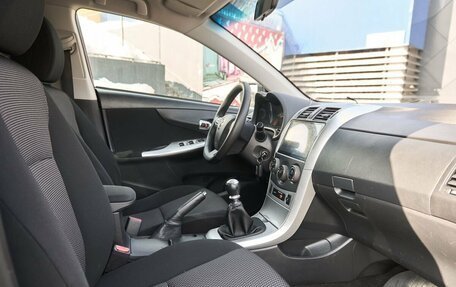 Toyota Corolla, 2011 год, 956 000 рублей, 6 фотография