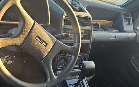 Suzuki Vitara II рестайлинг, 1992 год, 180 000 рублей, 9 фотография