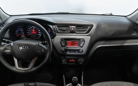 KIA Rio III рестайлинг, 2014 год, 860 000 рублей, 6 фотография