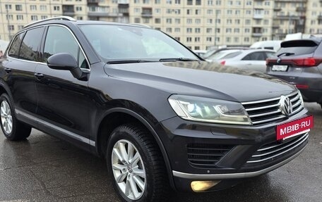 Volkswagen Touareg III, 2016 год, 2 690 000 рублей, 2 фотография