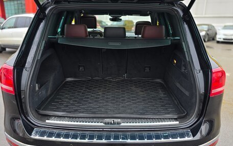 Volkswagen Touareg III, 2016 год, 2 690 000 рублей, 15 фотография