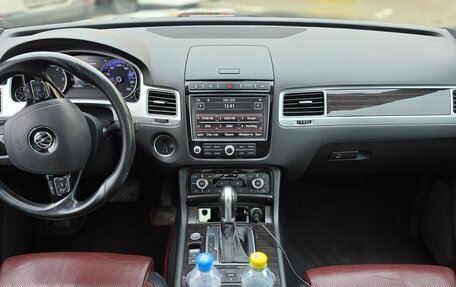 Volkswagen Touareg III, 2016 год, 2 690 000 рублей, 13 фотография