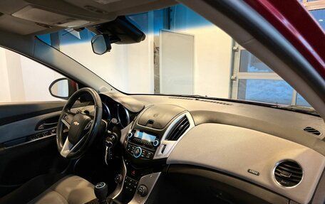 Chevrolet Cruze II, 2013 год, 1 061 000 рублей, 12 фотография