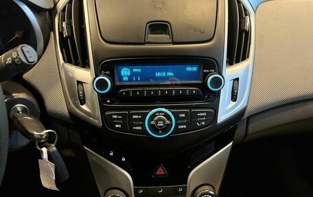 Chevrolet Cruze II, 2013 год, 1 061 000 рублей, 13 фотография