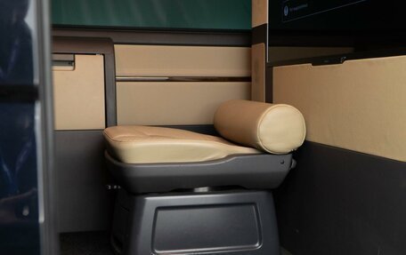 Volkswagen Multivan T5, 2011 год, 2 649 999 рублей, 11 фотография