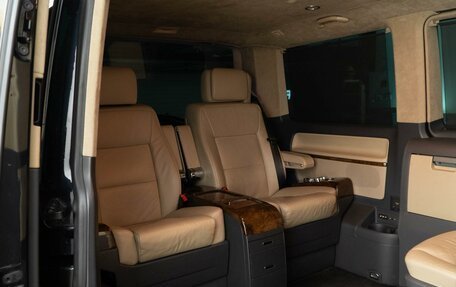 Volkswagen Multivan T5, 2011 год, 2 649 999 рублей, 9 фотография