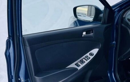 Hyundai Solaris II рестайлинг, 2015 год, 730 000 рублей, 6 фотография