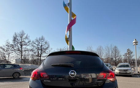 Opel Astra J, 2011 год, 890 000 рублей, 4 фотография