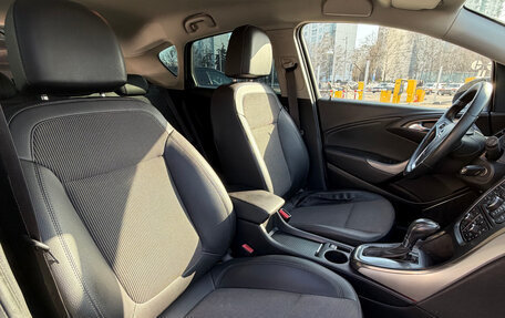 Opel Astra J, 2011 год, 890 000 рублей, 13 фотография