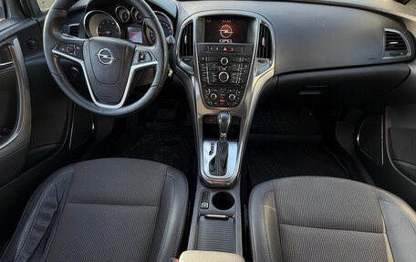 Opel Astra J, 2011 год, 890 000 рублей, 17 фотография