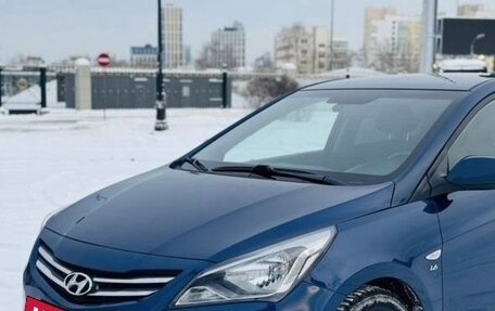 Hyundai Solaris II рестайлинг, 2015 год, 730 000 рублей, 5 фотография