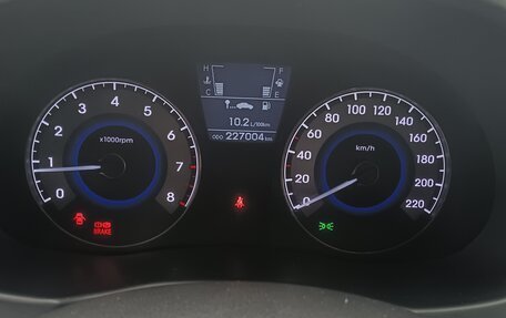 Hyundai Solaris II рестайлинг, 2010 год, 650 000 рублей, 6 фотография