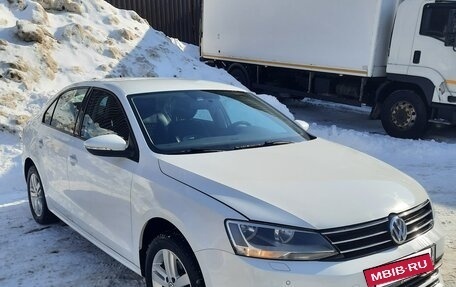 Volkswagen Jetta VI, 2016 год, 1 150 000 рублей, 3 фотография