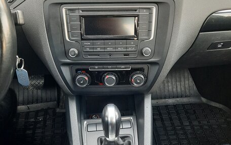 Volkswagen Jetta VI, 2016 год, 1 150 000 рублей, 16 фотография