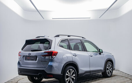 Subaru Forester, 2019 год, 3 150 000 рублей, 5 фотография