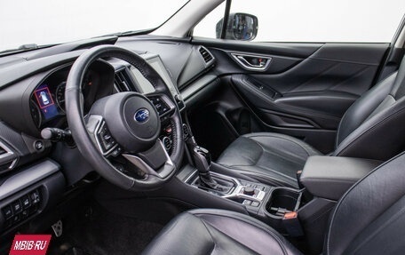 Subaru Forester, 2019 год, 3 150 000 рублей, 10 фотография