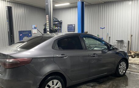 KIA Rio III рестайлинг, 2012 год, 680 000 рублей, 2 фотография