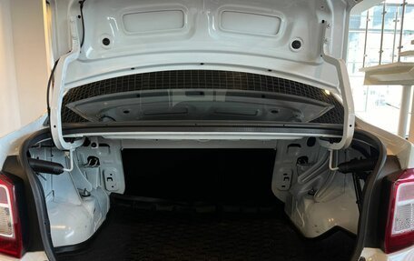 Renault Logan II, 2019 год, 1 028 000 рублей, 18 фотография