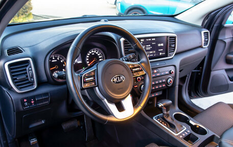 KIA Sportage IV рестайлинг, 2021 год, 2 548 000 рублей, 14 фотография