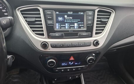 Hyundai Solaris II рестайлинг, 2019 год, 1 600 000 рублей, 8 фотография