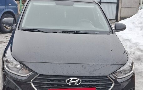 Hyundai Solaris II рестайлинг, 2019 год, 1 600 000 рублей, 10 фотография