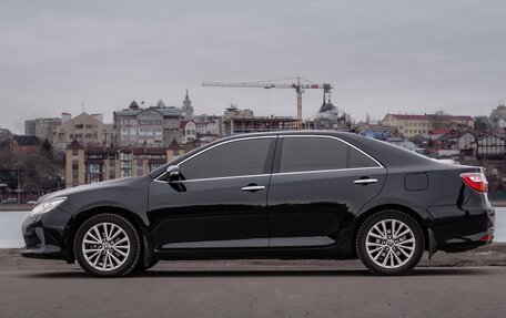 Toyota Camry, 2016 год, 2 300 000 рублей, 7 фотография