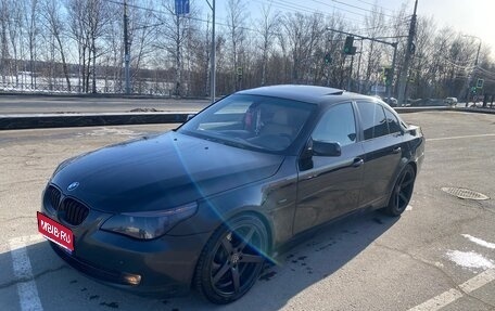 BMW 5 серия, 2007 год, 900 000 рублей, 1 фотография