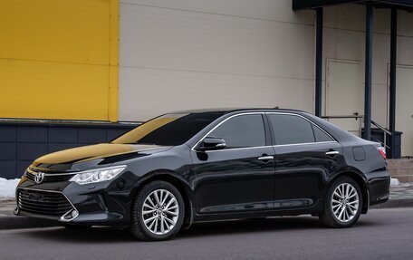 Toyota Camry, 2016 год, 2 300 000 рублей, 12 фотография