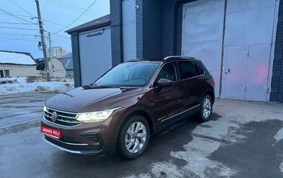 Volkswagen Tiguan II, 2021 год, 4 499 000 рублей, 1 фотография
