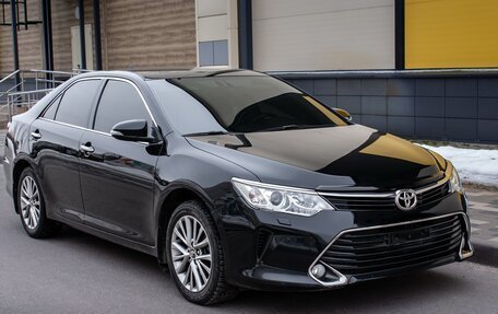 Toyota Camry, 2016 год, 2 300 000 рублей, 24 фотография