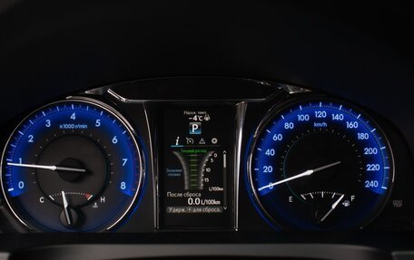 Toyota Camry, 2016 год, 2 300 000 рублей, 31 фотография