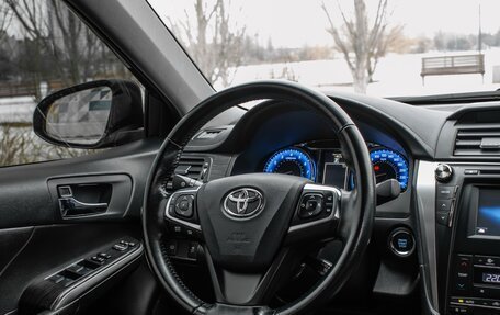 Toyota Camry, 2016 год, 2 300 000 рублей, 35 фотография