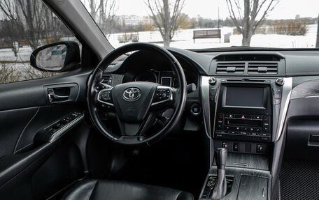 Toyota Camry, 2016 год, 2 300 000 рублей, 39 фотография