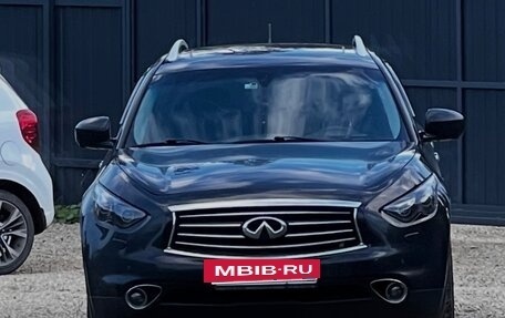 Infiniti FX II, 2013 год, 1 580 000 рублей, 2 фотография